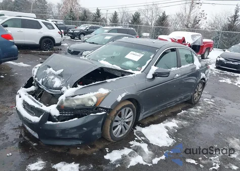 2011 Honda Accord 2.4 Ex-L z USA, uszkodzony, nr VIN 1HGCP2F8XBA090063
